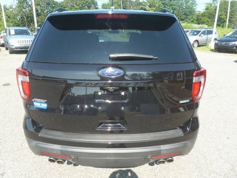 Used 2019 Ford Explorer Sport w/ Equipment Group 401A AWD/4WD image 8