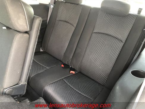 Used 2016 Dodge Journey SE w/ Flexible Seating Group FWD image 18