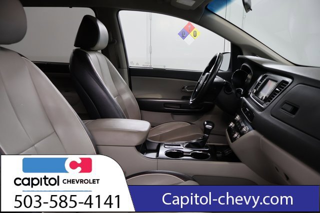Used 2019 Kia Sedona EX FWD image 26