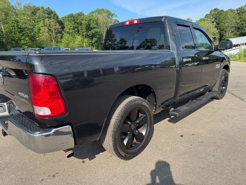 Used 2015 RAM 1500 ST w/ SXT Appearance Group AWD/4WD image 11