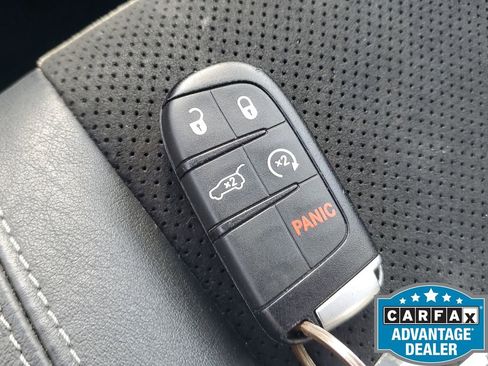 Used 2021 Dodge Durango GT image 29