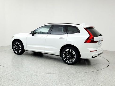 New 2026 Volvo XC60 B5 Plus w/ Climate Package PRO image 7