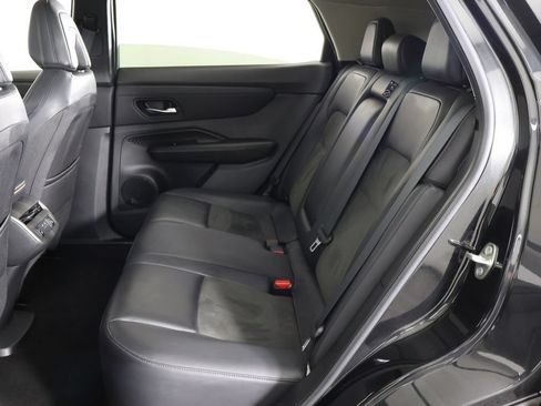 Used 2024 Nissan Ariya AWD image 39