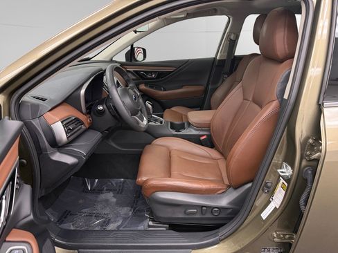 Used 2023 Subaru Outback Touring XT image 9