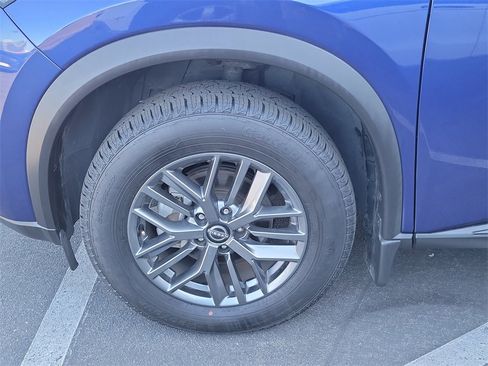 Certified 2023 Nissan Rogue S image 24