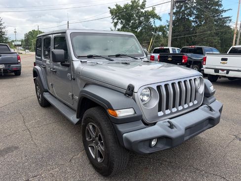 Used 2018 Jeep Wrangler Unlimited Sport S AWD/4WD image 7