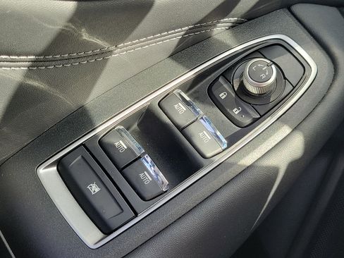 Certified 2022 Subaru Outback Limited image 25