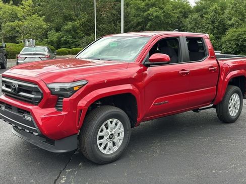 New 2026 Toyota Tacoma SR5 AWD/4WD image 3