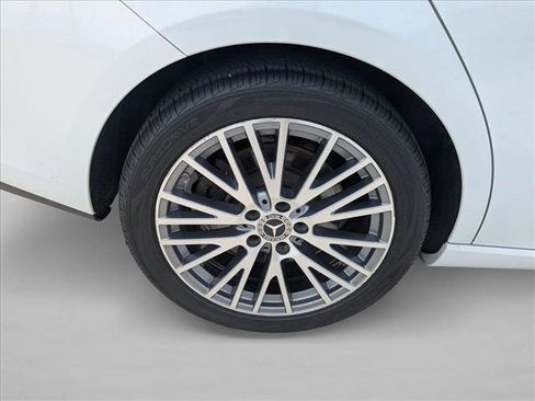 Used 2020 Mercedes-Benz CLA 250 image 24