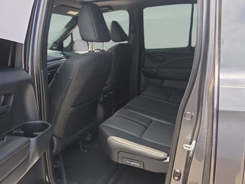 Certified 2024 Honda Ridgeline TrailSport image 11