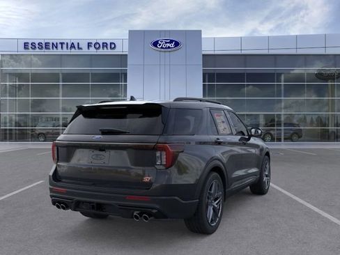 New 2026 Ford Explorer ST image 8