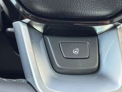 Used 2025 Honda Pilot Elite image 29