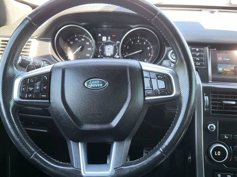 Used 2018 Land Rover Discovery Sport HSE image 29