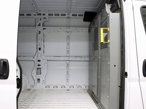 Used 2023 RAM ProMaster 2500 image 22