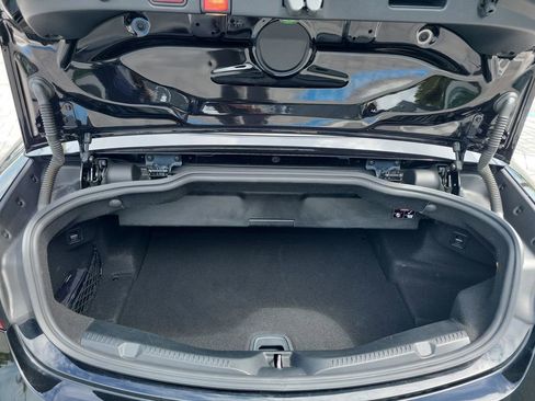 Used 2021 Mercedes-Benz E 450 Cabriolet image 11