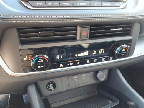 New 2026 Nissan Rogue SV image 12