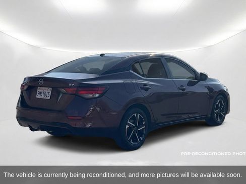 Used 2024 Nissan Sentra SV FWD image 6