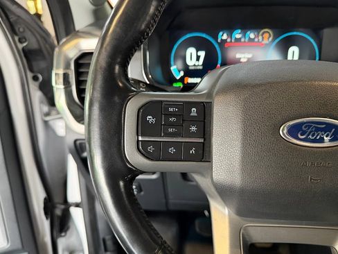 Used 2021 Ford F150 Lariat w/ Equipment Group 502A High AWD/4WD image 20