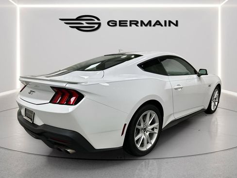 Used 2024 Ford Mustang GT Premium image 8