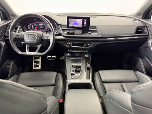 Used 2019 Audi SQ5 Premium Plus w/ Premium Plus Package image 18