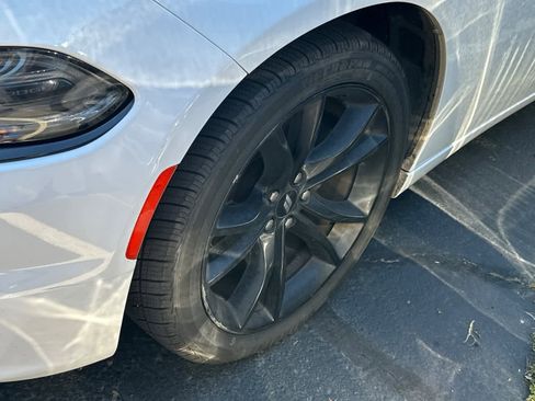 Used 2017 Dodge Charger SE w/ Blacktop Package RWD image 21