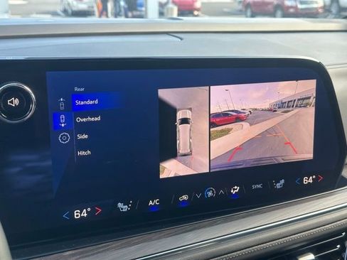 Certified 2025 Chevrolet Suburban Z71 AWD/4WD image 9