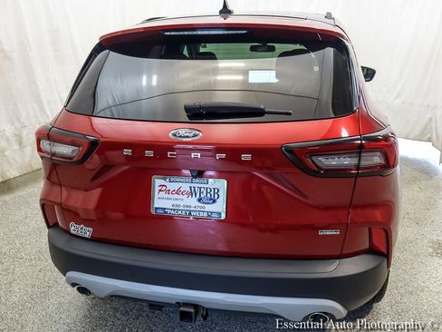 Used 2023 Ford Escape SE w/ PHEV Premium Package FWD image 6