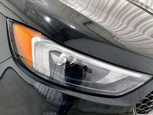 Used 2022 Ford Edge ST-Line AWD/4WD image 12