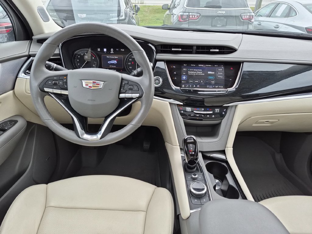 Certified 2024 Cadillac XT6 Premium Luxury w/ Technology Package AWD/4WD image 29