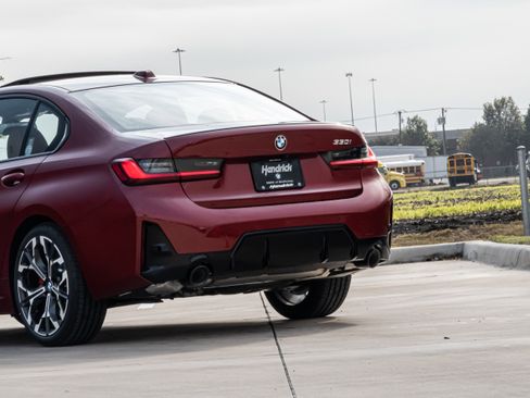 New 2026 BMW 330i Sedan w/ M Sport Package image 6