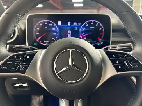Used 2025 Mercedes-Benz C 300 Sedan image 22