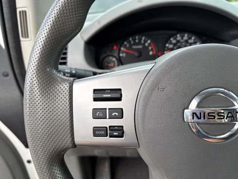 Used 2018 Nissan Frontier S RWD image 15