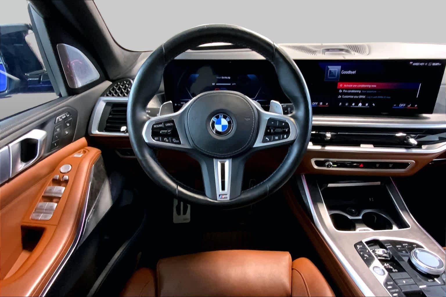 Used 2025 BMW X7 M60i AWD/4WD image 5