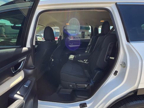 Used 2020 Subaru Ascent Premium w/ Convenience Package AWD/4WD image 22