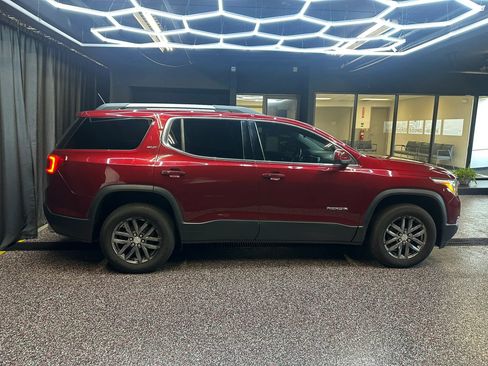 Used 2017 GMC Acadia SLT FWD image 8