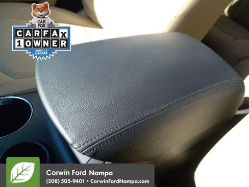 Used 2017 Ford Explorer XLT w/ Equipment Group 201A image 19