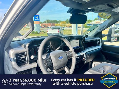Used 2024 Ford F550 2WD Regular Cab Super Duty image 4