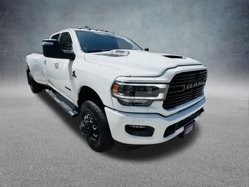 Used 2024 RAM 3500 Laramie w/ Night Edition AWD/4WD image 5