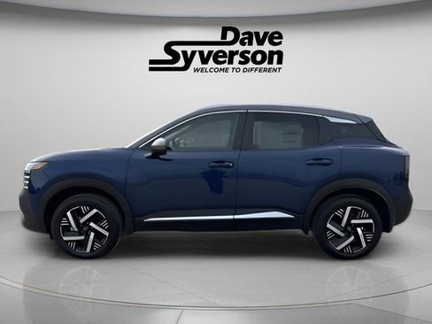 New 2025 Nissan Kicks SV w/ SV Premium Package image 2