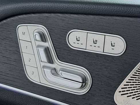 New 2026 Mercedes-Benz GLS 450 4MATIC image 22