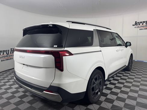 Used 2026 Kia Carnival SX FWD image 7