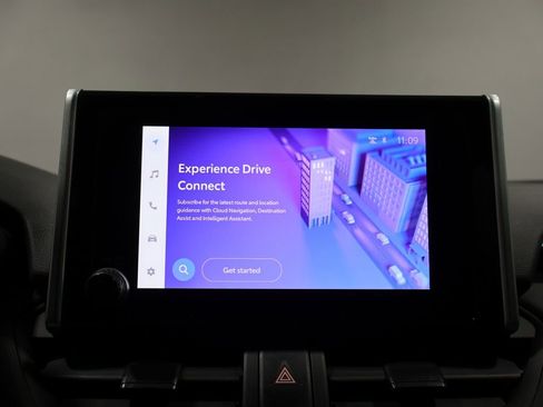 Used 2025 Toyota RAV4 XLE image 18