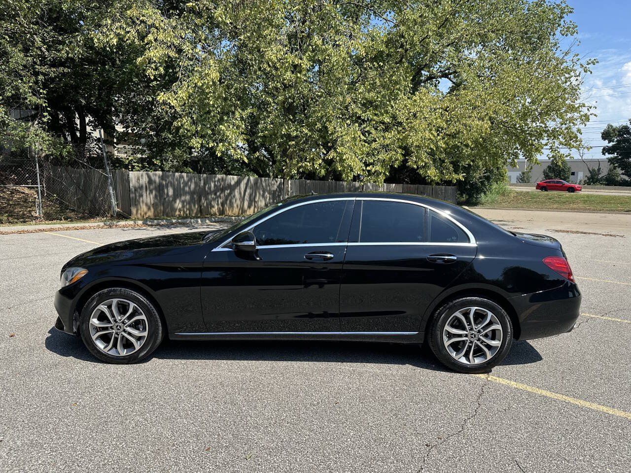 Used 2018 Mercedes-Benz C 300 4MATIC Sedan image 2