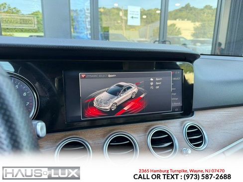 Used 2017 Mercedes-Benz E 300 4MATIC image 36