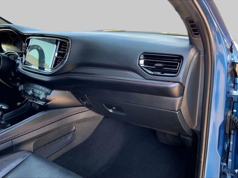 Used 2025 Dodge Durango GT AWD/4WD image 19