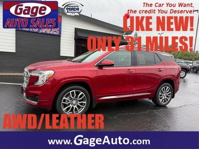 Used 2024 GMC Terrain Denali w/ Denali Premium Package