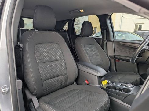 Used 2023 Ford Escape Active w/ Tech Pack #1 AWD/4WD image 11
