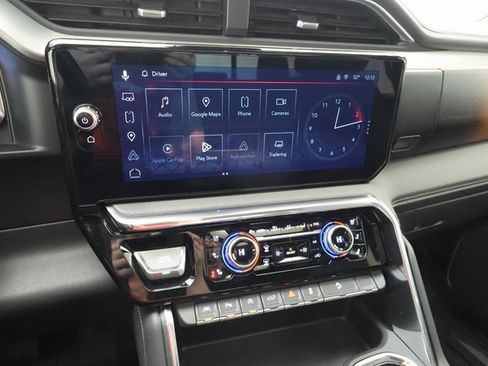 Used 2025 GMC Sierra 1500 Denali w/ Denali Reserve Package image 17