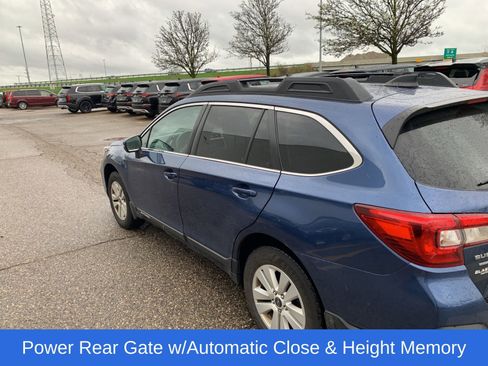 Used 2019 Subaru Outback 2.5i Premium AWD/4WD image 5