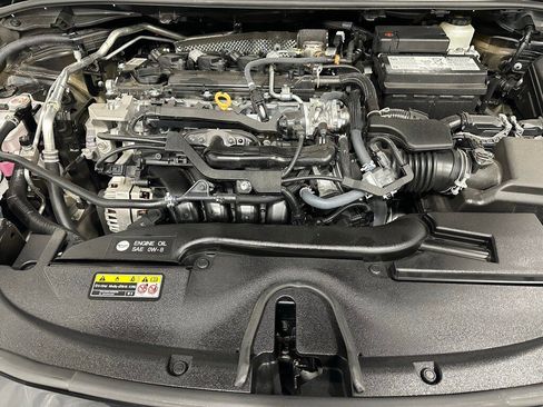 Used 2025 Toyota Corolla SE image 65